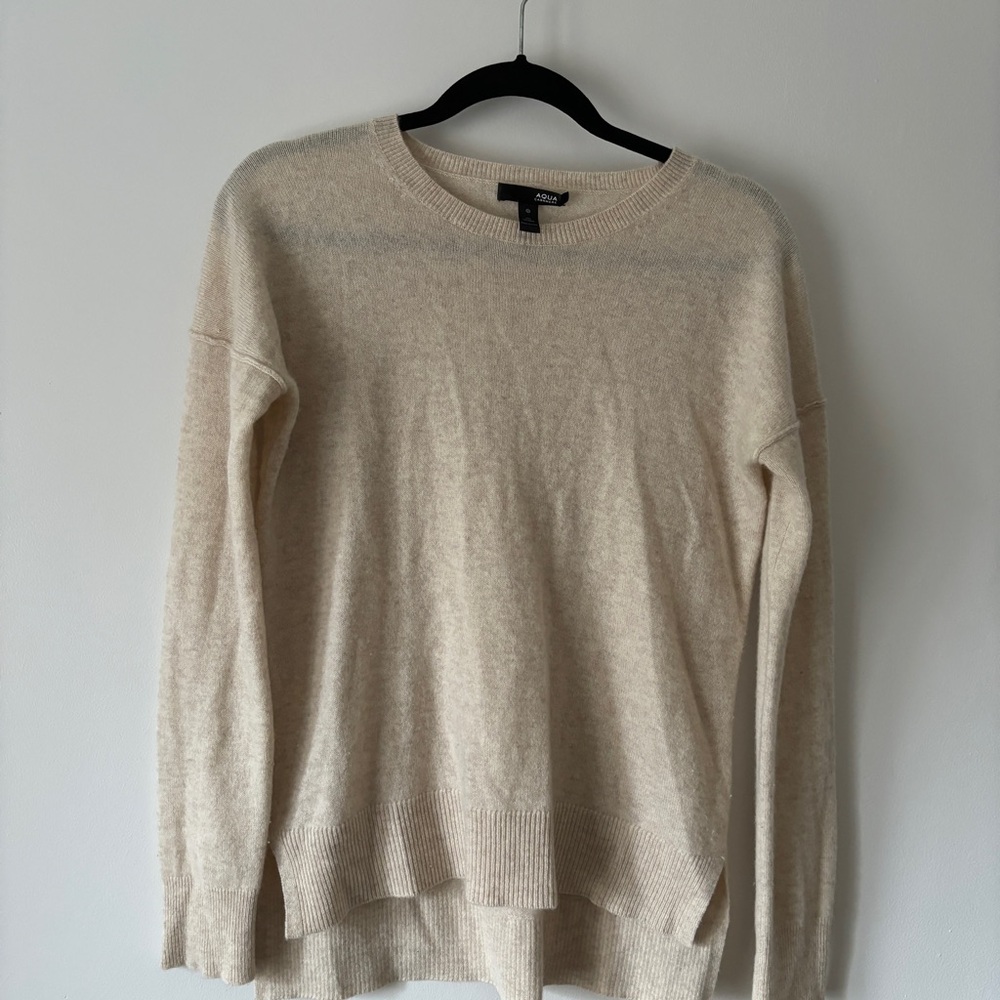AQUA Cashmere Sweater Size Small